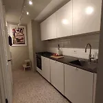 Leilighet Sjarmerende, Sentrumsnaer Leilighet *