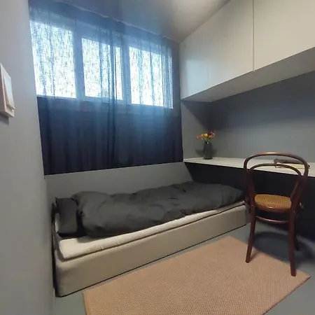 Sjarmerende, Sentrumsnaer Leilighet 아파트 스타방에르